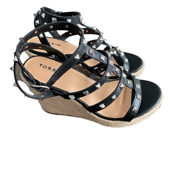Womens Torrid Spiked Strappy Black Wedges Size 9WW Plus Size - Picture 3 of 11